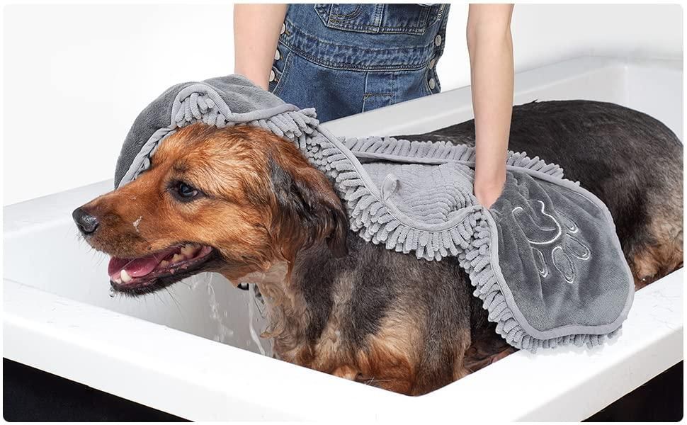 Ultra-Soft Microfiber Pet Towel – Dry Your Pet in Minutes! 🐾
